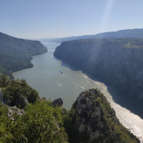 ドナウ川とジェルダップ峡谷【ガーガのセルビアの絶景を巡る旅・第２回】